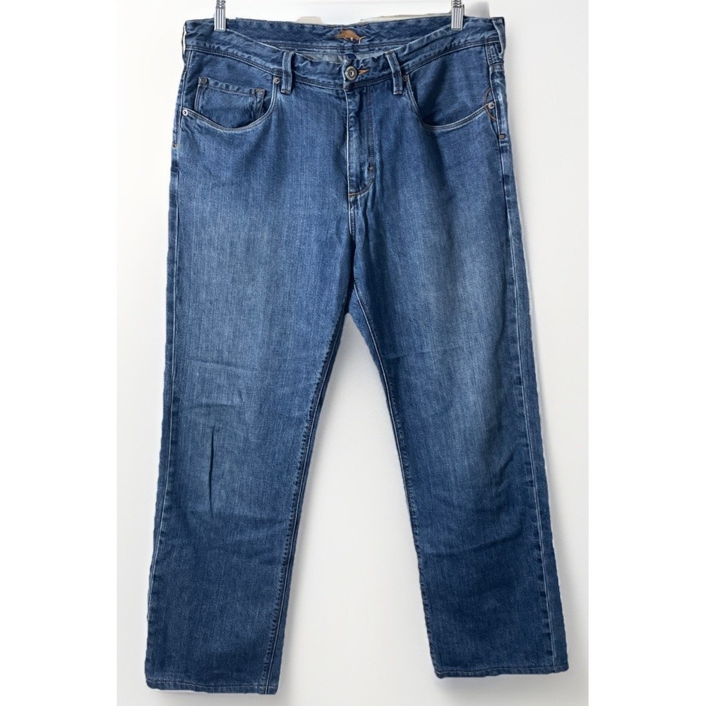 Tommy Bahama Standard Mid Rise Straight Leg Relaxed Fit Jeans Men's 38x31
